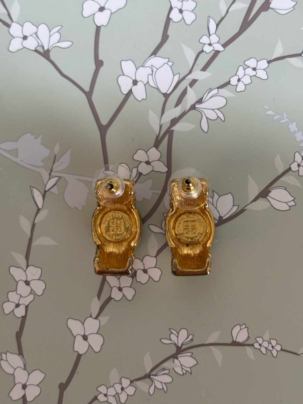 Vintage Givenchy Stamped Gold-Tone Earrings with Deep Purple Accents - Picture 4 of 9